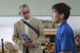 東北で出会った８０歳の“被爆者”と中学生の語り部、抱える「同じ悩み」とは　記憶のバトンをつなぐのは、誰もが持っている気持ち