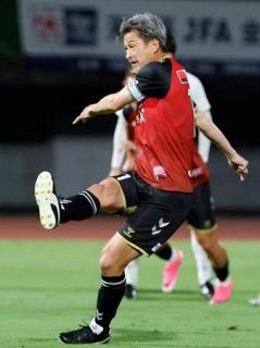 カズ、天皇杯最年長得点記録更新　５９歳、先制点などＰＫ２ゴール