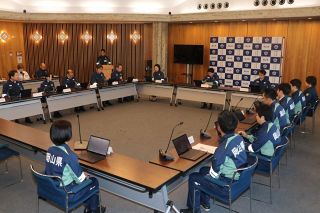 発生農場から美作市施設に鶏ふん搬入　鳥インフルで県が対策本部設置