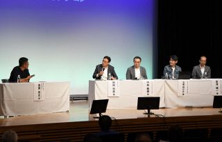 スポーツの経済価値は　岡山で学識経験者ら討論　県協会創設１００周年記念リレーシンポ