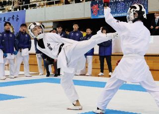 桃太郎杯全国空手 千人が最終調整　高校三大大会の一つ ５日から熱戦