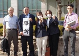 障害者施設の虐待を通報した看護師３人がクビにされたり飛ばされたり…　報復なのか？　法廷闘争の末、下された判決に涙