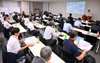 伝統文化の継承議論　京都 地方紙フォーラム開幕