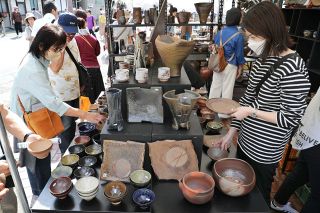 １７、１８日「備前焼まつり」　食器や花器など特価販売 グルメも