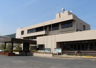 里庄の魅力発信して　町公式インフルエンサー募る