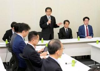 来夏の都議選前に改正公選法施行　ポスター問題で与野党７党が会合