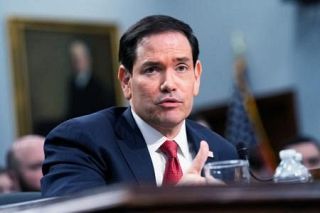 イランの「内部亀裂」で交渉難航　米国務長官、覚書締結に不透明さ