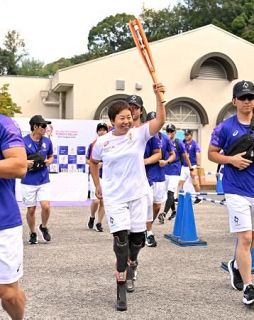 アジアパラ聖火リレー始まる　岡崎市皮切りに、１８日大会開幕
