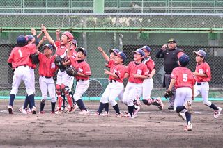 津山ヤング２年ぶり２回目Ｖ　学童野球英田エンジニアリング杯