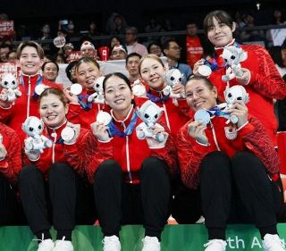 ハンドボール女子「銀」の中山（総社出身）ら岡山勢メダルラッシュ　愛知・名古屋アジア大会