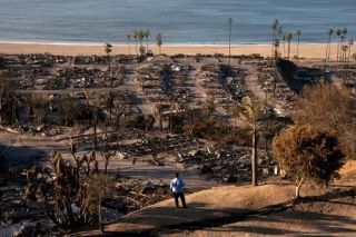 死者２４人に、米ロス山火事　強風予報、被害拡大を警戒