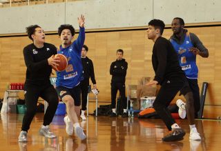 トライフープ新年初戦 ２６、２７日にホーム山口戦 上位争いへ負けられない