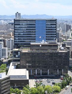 岡山市の新庁舎が完成 モチーフは岡山城　 １１月に全面開庁 ８月下旬から移転