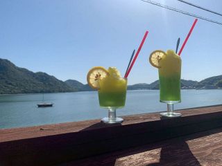 ノンアルコールカクテル「モクテル」味わって　備前・日生 海や夕日テーマのにカフェ14店舗がイベント