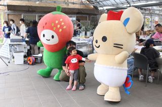 総社の観光農園で２０周年祭　６月末までコンサートなど