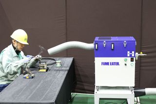 ホーコスが製造業向け集じん機開発　樹脂や臭い吸着、職場環境改善