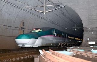 青函トンネル、老いと闘う　開通３８年、続く保守作業