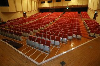 【ＮＥＷＳピックアップ】廃止か維持か 備前市、ホール巡り議論　築４０年超、空調故障 利用減の中、ジレンマ　　　　　