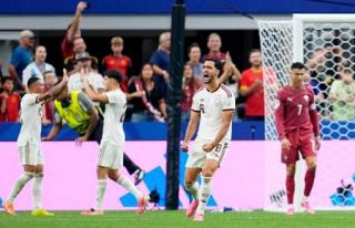 スペインが４大会ぶり８強入り　ロナルドのポルトガルは敗退