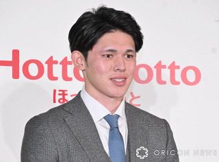 佐々木朗希、大船渡市役所に1000万円＆寝具500セット支援