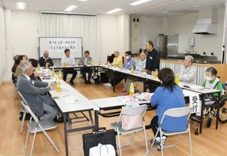 「ちまた」「泉」投稿者が交流　友の会、高梁・新見支部が例会