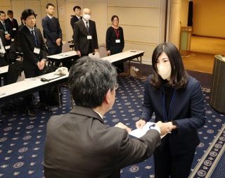 チームおかやま 支援員４７人委嘱　県教委 災害時に被災地の現場支援