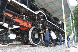 新見の「Ｄ５１」お召し仕様 来春完成へ　保存会が１７年かけ整備