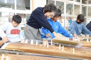 岡山県文化連盟２０周年　「学校出前講座」が好評　