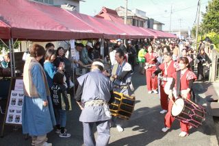 瀬戸内・備前福岡の大市 にぎわう　６年ぶり本格開催