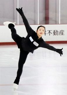 五輪銅の中井亜美が練習公開　昨季Ｖの仏大会「少し意識」