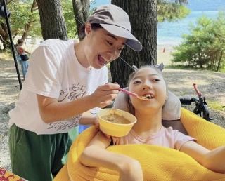 飲食店の「ノー」で入店断念…流動食の子、必死の頼みも届かず　外食は大切なチャンス、レトルトやミキサーの持ち込み認めて