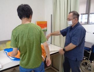 パイロットが選んだまさかの転職先「障害者福祉の現場」　部下１００人率いた課長も、大手メーカー技術者も…なぜここに？「新卒より、シニアだからこそ輝ける職場」