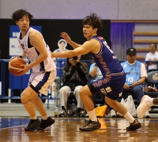 トライフープ、ホーム初勝利 バスケＢワン