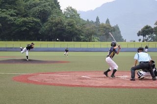 台湾チームと岡山、広島の中学生交流　真庭で第１回軟式野球大会 ８チーム１９０人がはつらつプレー