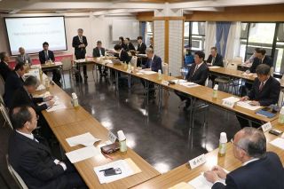 県立高再編 首長ヒアリング開始　高教研、津山で県北１０市町村参加