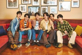 56歳・森高千里、『テレ東音楽祭』にミニスカロングブーツで歌唱