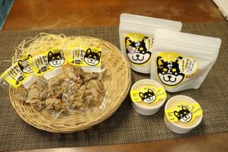 犬用の鶏肉炭火焼きを商品化　卵娘庵、人にとっても食べやすく