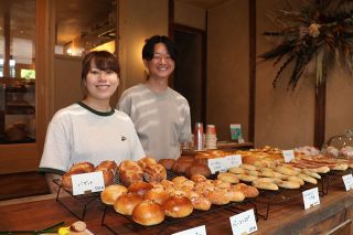 福山・鞆町にベーカリー復活開店　移住者の長田さん、地元の声受け