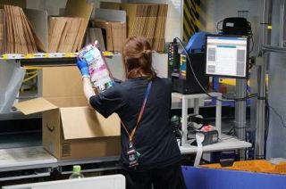 アマゾン進出２５年、一番大事なのは「今のお客さまの買い物体験」を改善すること　最短６時間配達も拡大、２０２４年の日本への投資は１兆５千億円