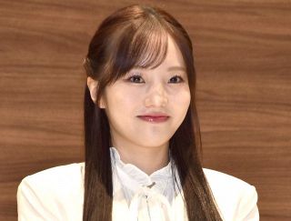 本田真凜、夏の思い出ショット大量公開　宇野昌磨との“絶妙ポーズ”に反響「絶対にバランス崩せない」