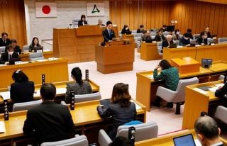 【女性の政治参画「パリテ」】多様な視点で政策決定を　男女同数達成の１３議会