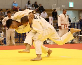 柔道男子 ６６キロ級川畑（市操山）３位、８１キロ級宰相（鏡野中）５位　中国全中
