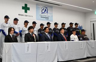 三協クリエイト（岡山市）硬式野球部発足 ３人の元プロ指導陣と選手３０人で今季から参入