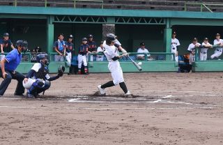 津山東、久米南・鏡野など８強　県中学野球美作地区大会