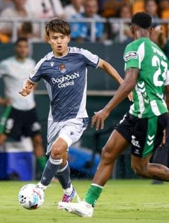 久保建英は後半途中まで出場　スペイン１部、ベティス戦