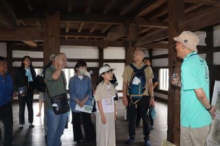 福山城伏見櫓の構造に歴史ファン熱視線　築城記念日催しで特別公開