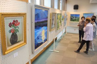 真庭・落合で「まちかど展覧会」　２６会場で住民のアート披露