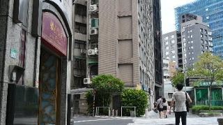 ＡＩ景気に沸く台湾の半導体業界、知人の人生設計に驚き