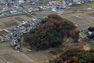 作山古墳 ９月１日発掘開始　規模や形、遺物明らかに