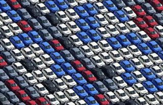 ２５年度貿易赤字１・７兆円　対米輸出６・６％減